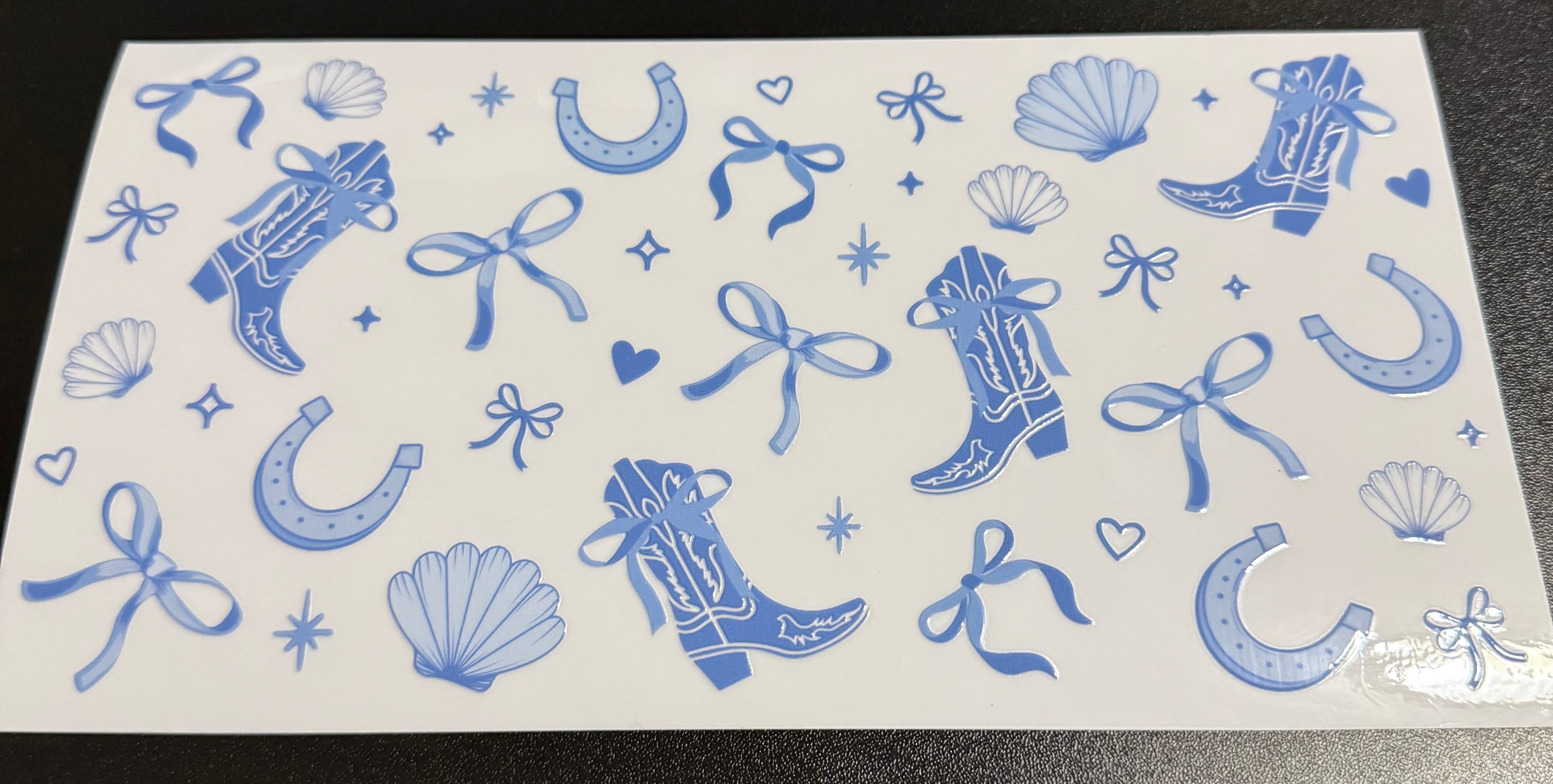 152 Boots and bows
