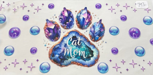 793 Cat mom